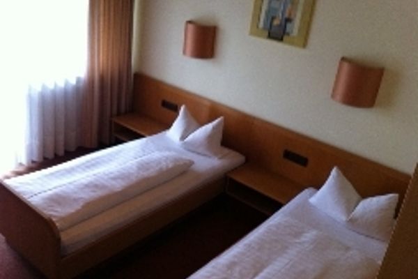 Bacchusstube Garni (Goldbach)